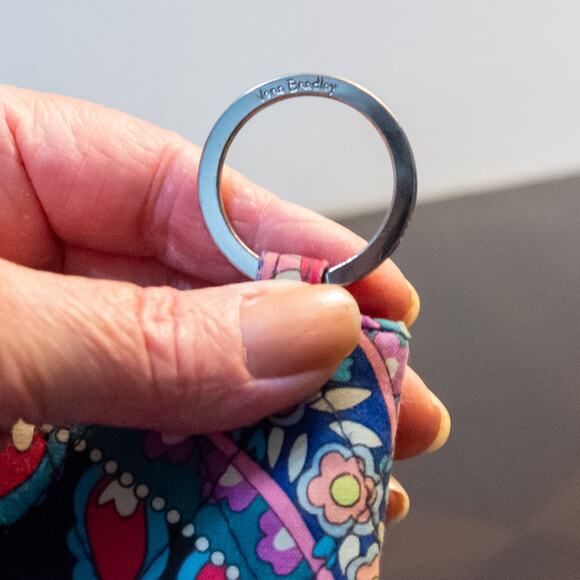 VERA BRADLEY Quilted Haymaker Paisley Campus Double ID Pocket Size Bifold Wallet - Picture 3 of 7